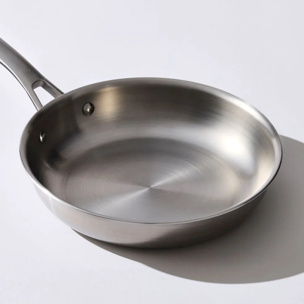 Sartén acero inoxidable tricapa Essential Le Creuset