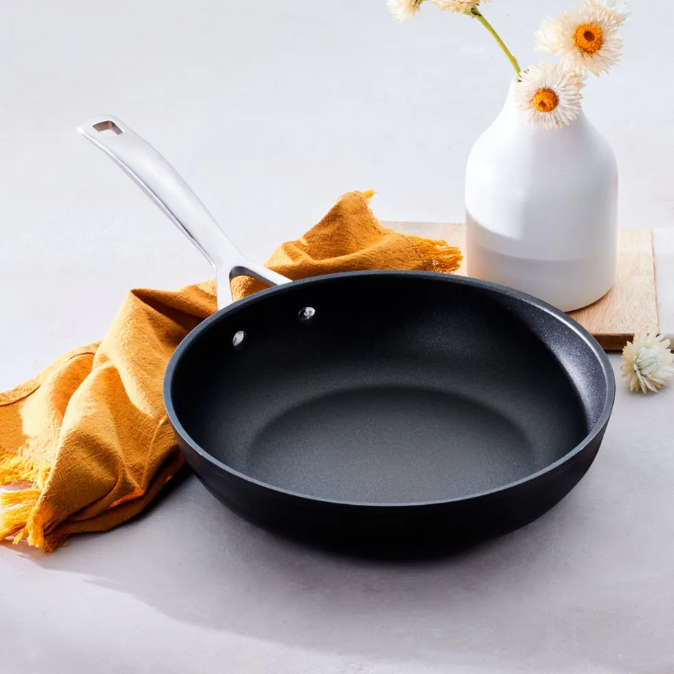 Sartén antiadherente alta Pro Le Creuset