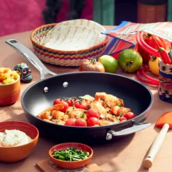 Sartén antiadherente alta Pro Le Creuset