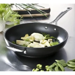 Sartén antiadherente alta Pro Le Creuset