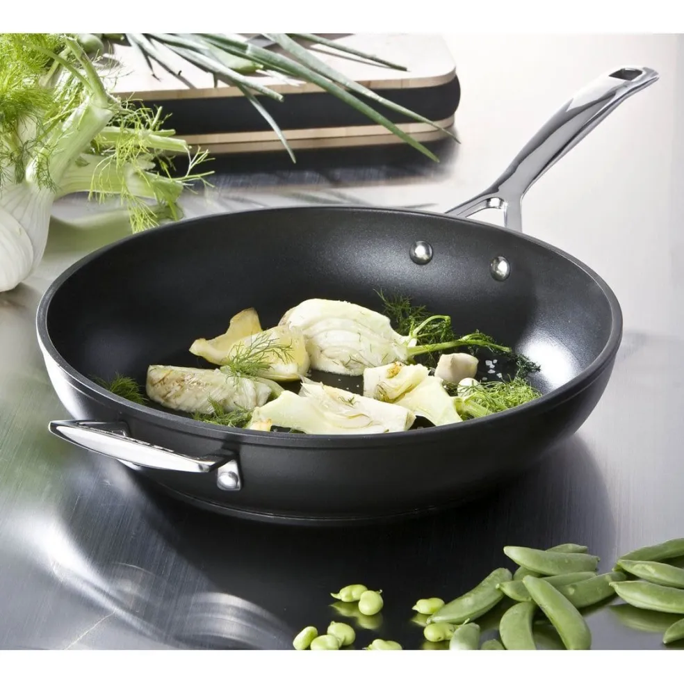 Sartén antiadherente alta Pro Le Creuset