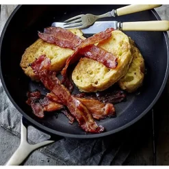 Sartén antiadherente alta Pro Le Creuset