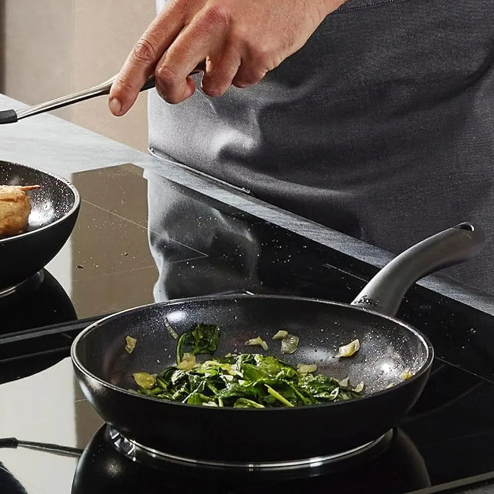 Sartén cerámica Essential Black Fissler