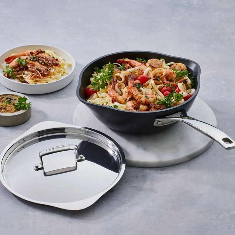 Sartén Chef Pro con vertedor y tapa acero Le Creuset