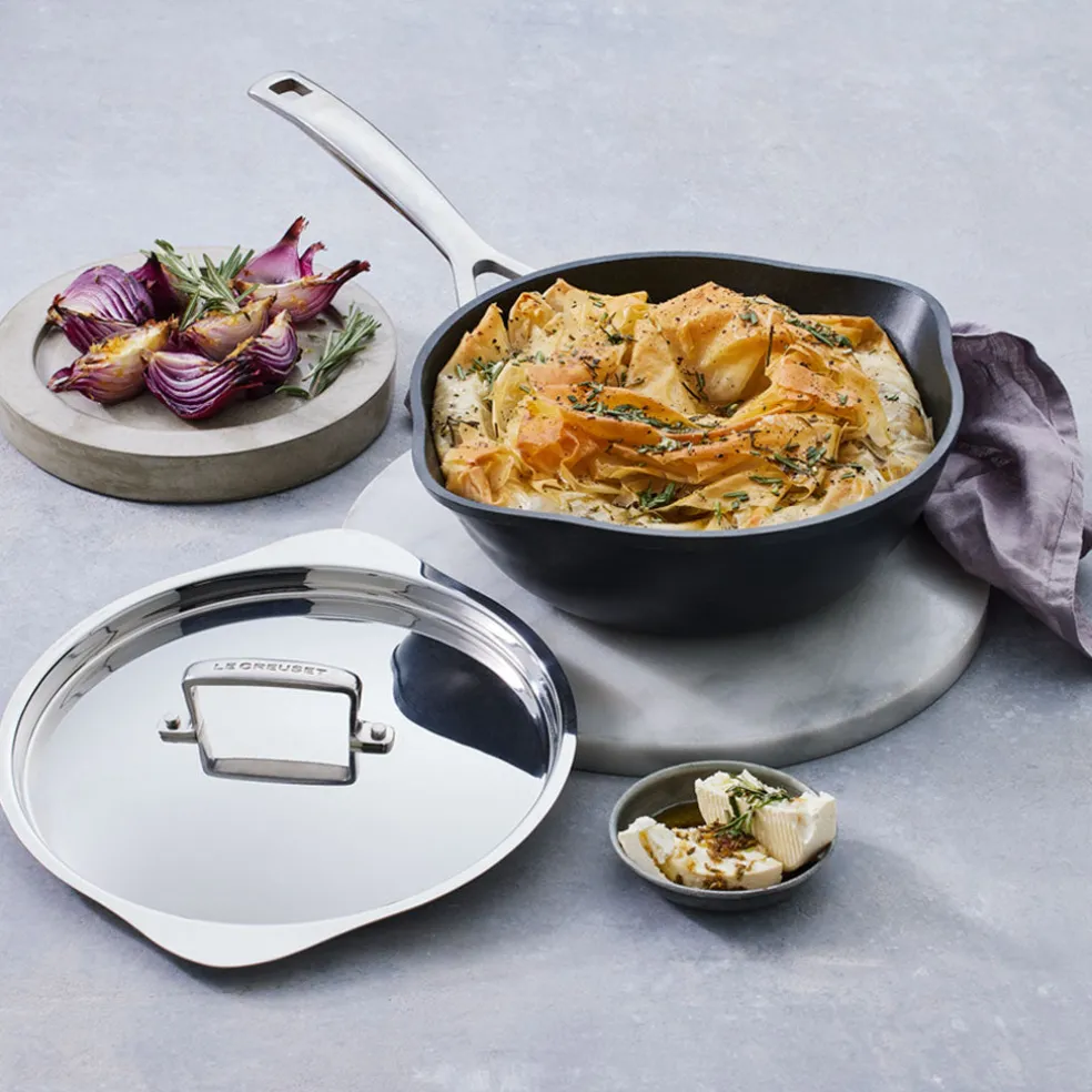 Sartén Chef Pro con vertedor y tapa acero Le Creuset