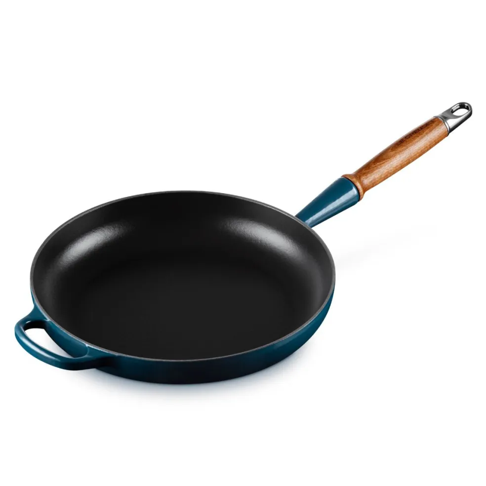 Sartén de hierro con mango de madera Le Creuset