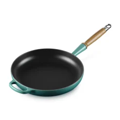 Sartén de hierro con mango de madera Le Creuset