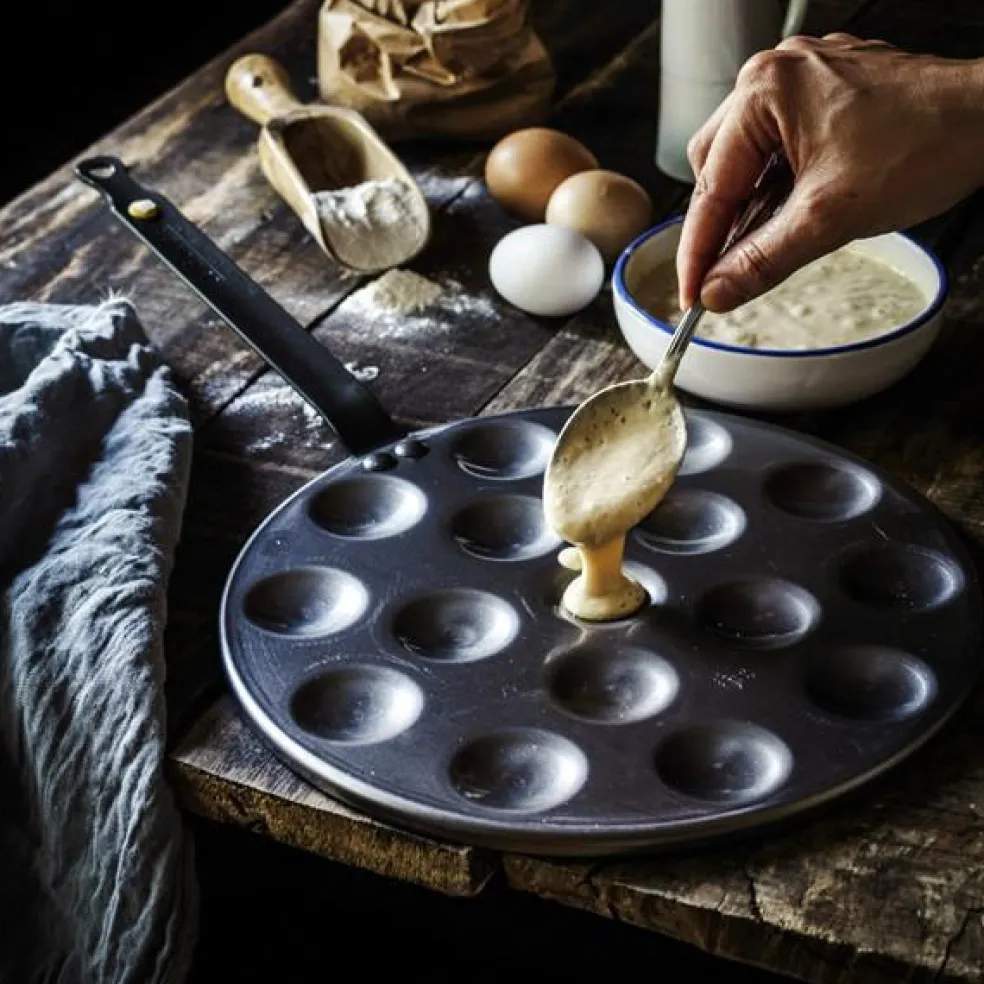 Sartén para 16 blinis hierro Mineral B De Buyer
