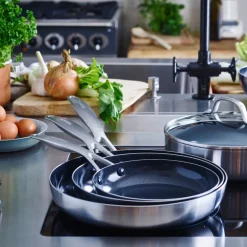 Set de 2 sartenes cerámicas con exterior de acero inoxidable Geneva GreenPan