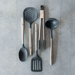 Set de 5 utensilios con bote Signature Bra