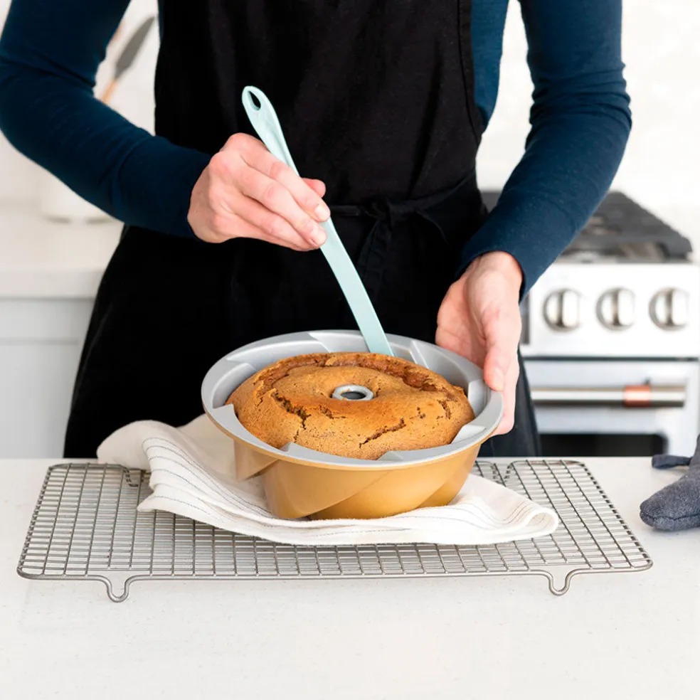 Set para desmoldar y servir Nordic Ware: hoja para desmoldar, para glasear y cortar