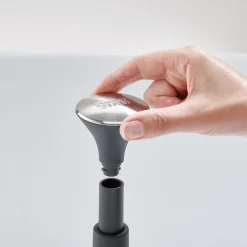 Soporte para rollo de cocina Push&Tear Joseph Joseph