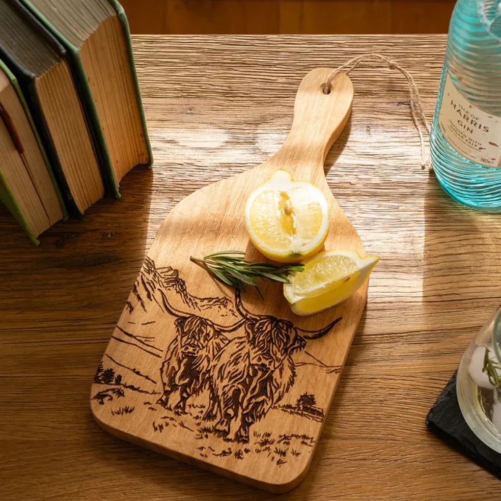 Tabla colgante para cortar y servir de madera de roble Selbrae