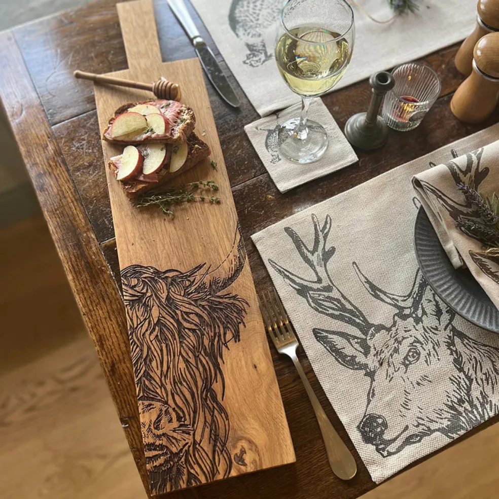 Tabla rectangular para servir y cortar de madera de roble Selbrae